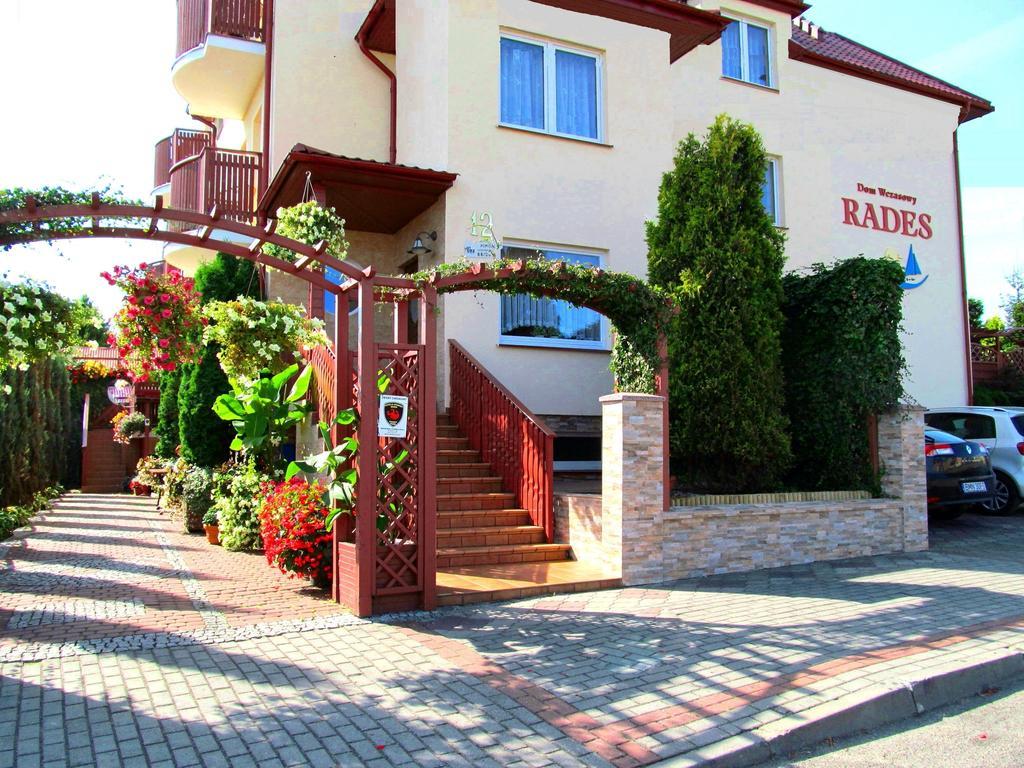 Rades Bed & Breakfast Wladyslawowo Exterior photo
